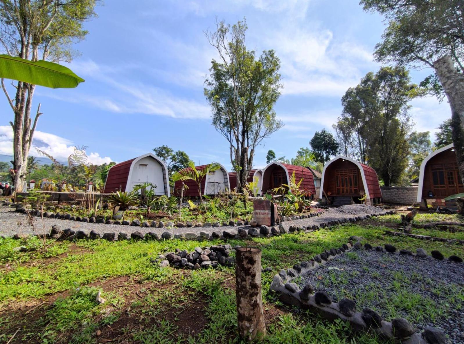 Indah Damai Cottages Sidomukti Екстер'єр фото