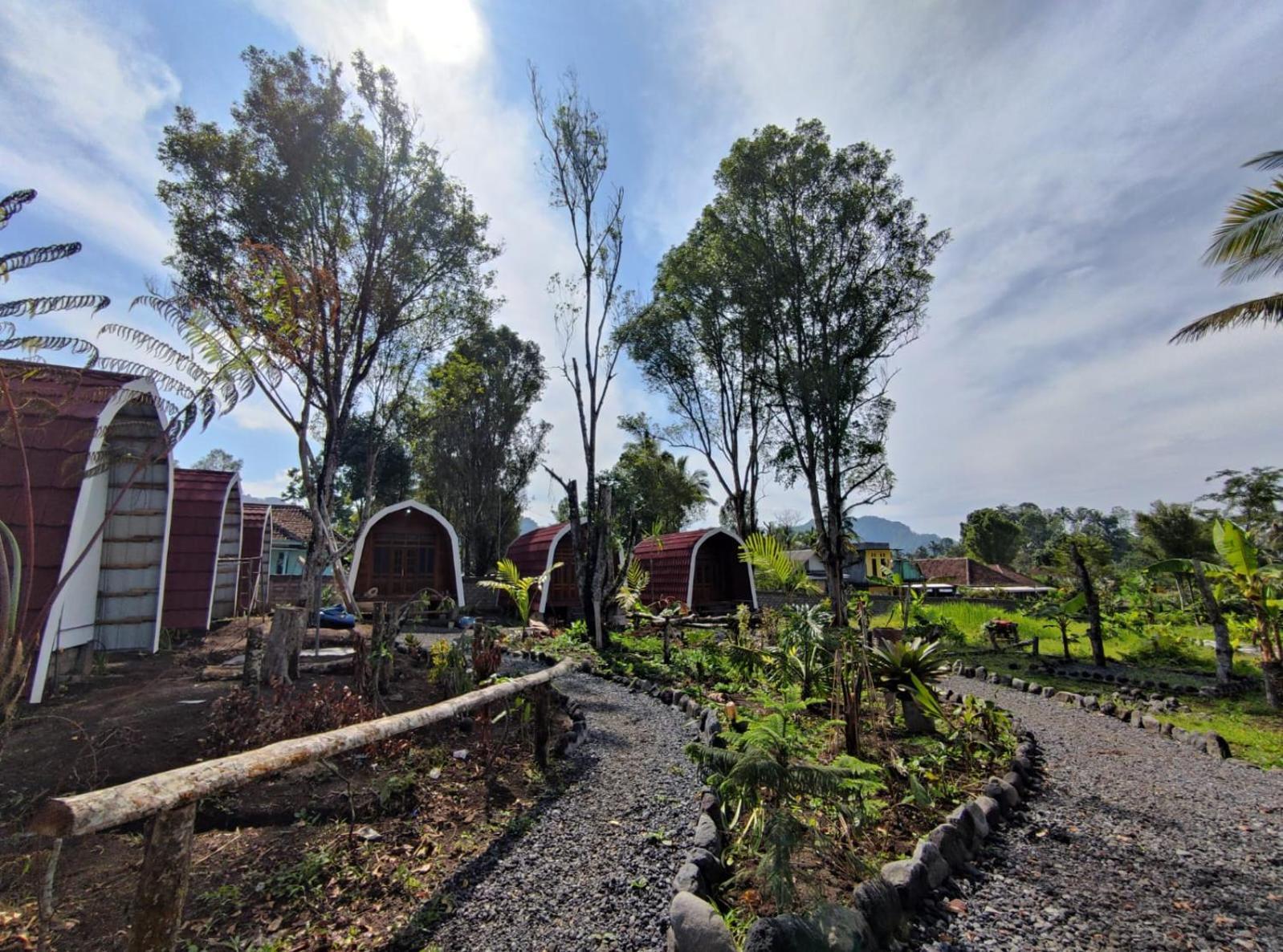 Indah Damai Cottages Sidomukti Екстер'єр фото