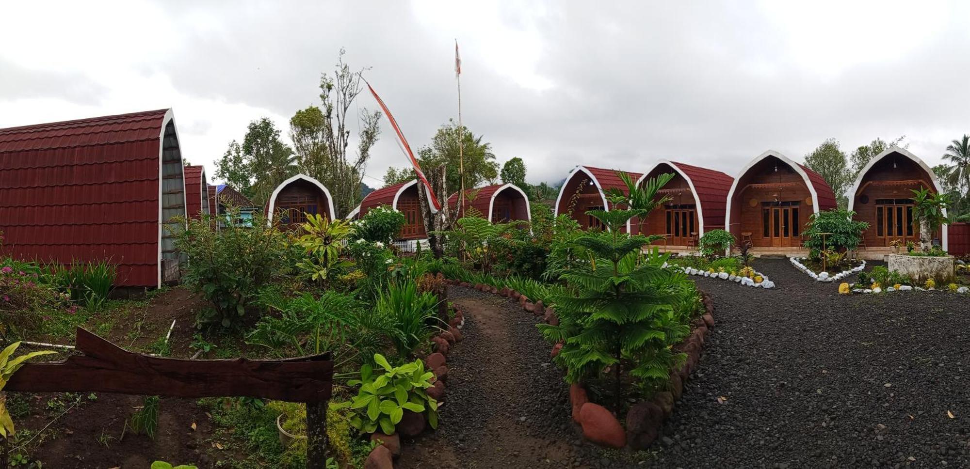 Indah Damai Cottages Sidomukti Екстер'єр фото